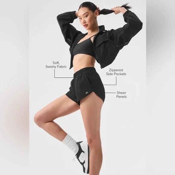 ALO Playmaker Dolphin Short zippered pockets - Picture 1 of 9